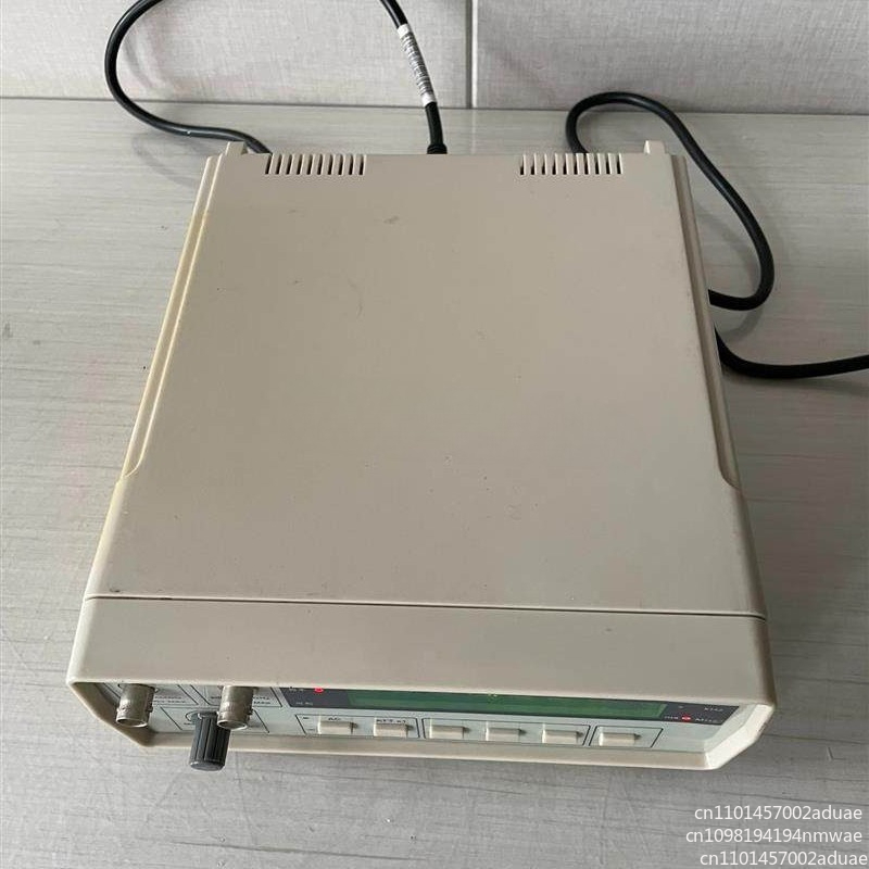 เครื่องวัดความถี่แบบตั้งโต๊ะดิ - Benchtop Frequency Counter Meter 2.4Ghz บทวิจารณ์และราคา