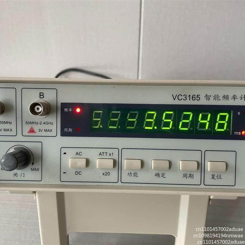 เครื่องวัดความถี่แบบตั้งโต๊ะดิ - Benchtop Frequency Counter Meter 2.4Ghz บทวิจารณ์และราคา